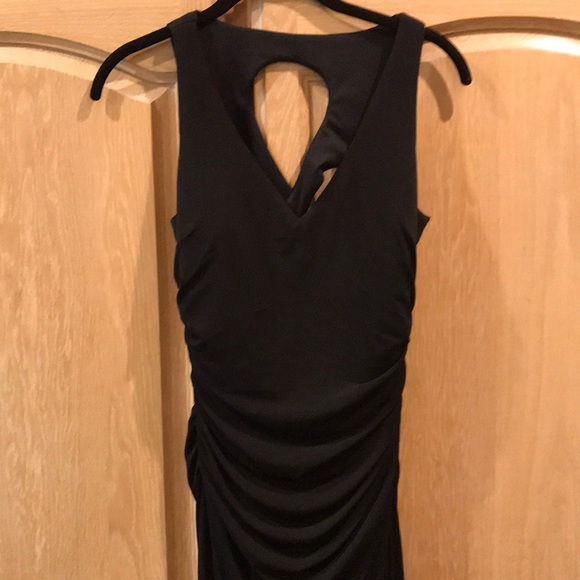 Long black elegant dress - Picture 2 of 6